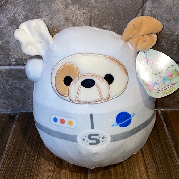 spacedog squishmallow